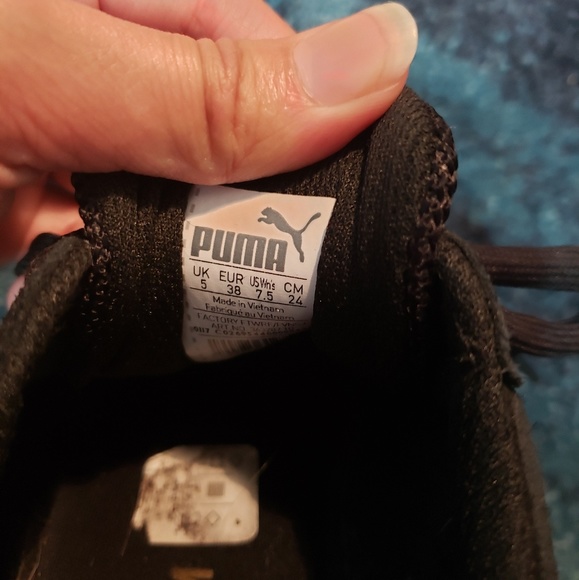 Puma Vikky Platform Sneakers - Picture 5 of 6